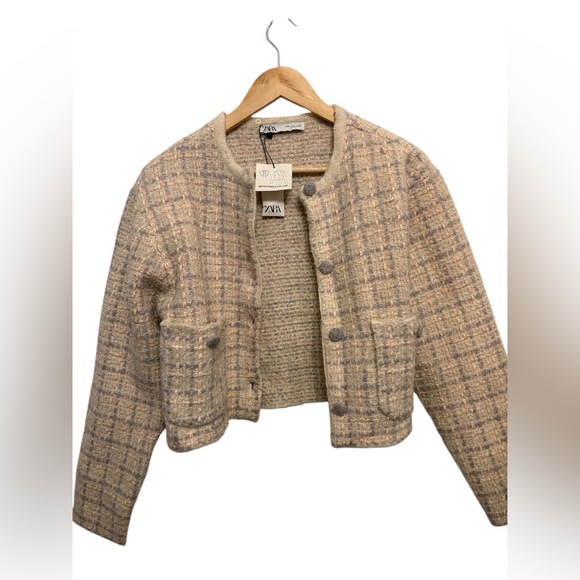 Zara Jackets & Blazers - Zara Women's Beige Tweed Blazer